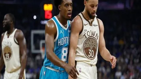 “争议不断！伊万接掌国足引热议，中超助攻王被弃阵，媒体人士强烈批评”